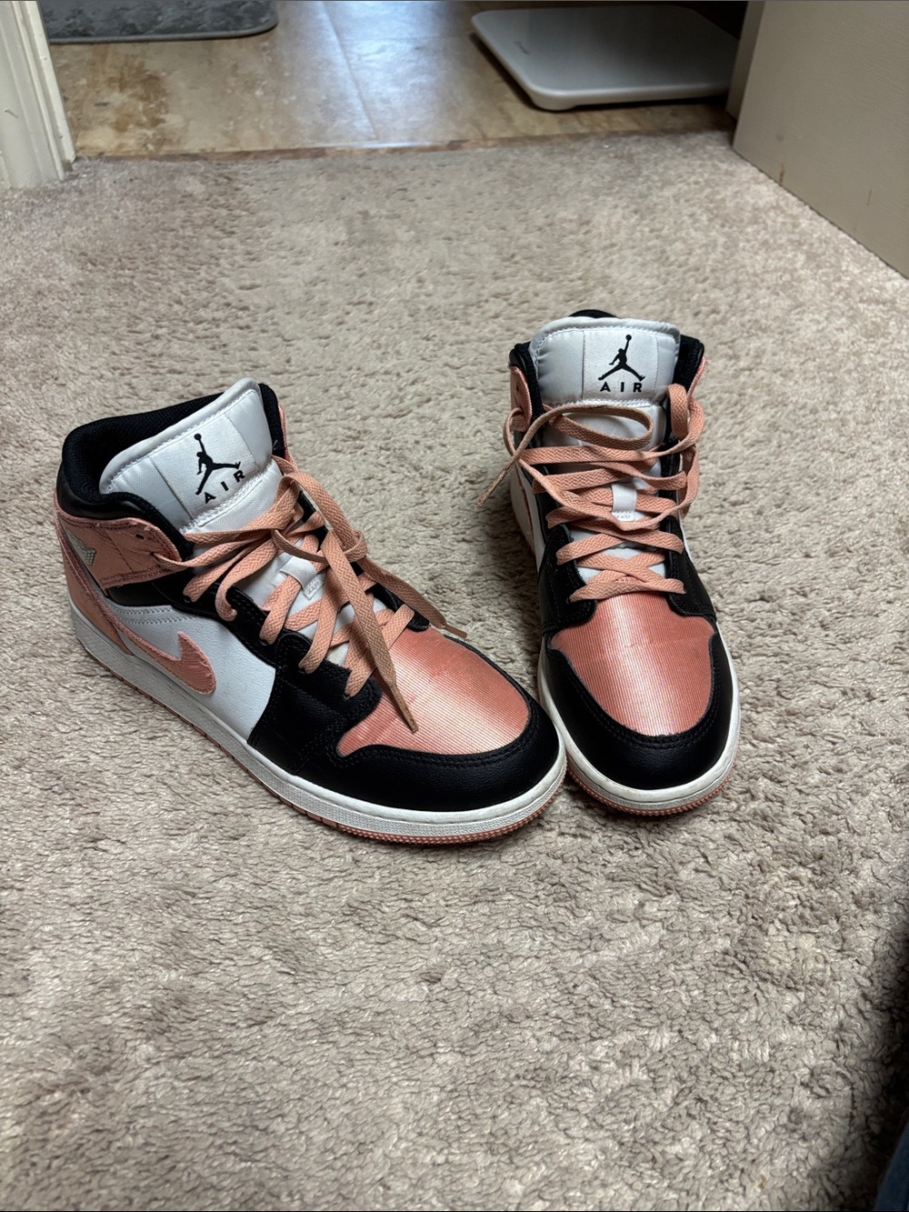 Nike Women’s High-Top Sneakers - Peach/Black/White